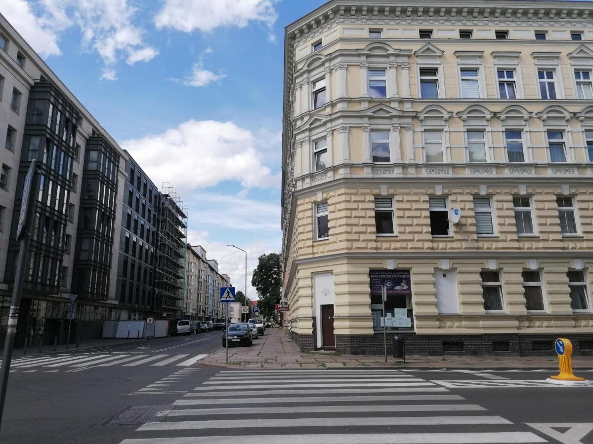 Hostel Tulip - Pokoj 7 Ze Wspolna Lazienka I Kuchnia Щецин Экстерьер фото