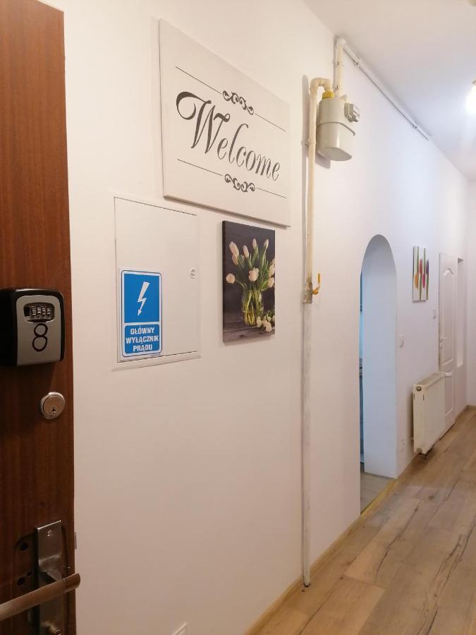Hostel Tulip - Pokoj 7 Ze Wspolna Lazienka I Kuchnia Щецин Экстерьер фото